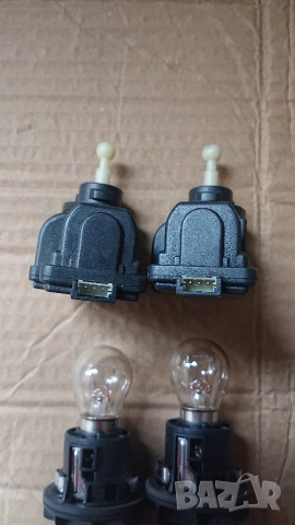 Машинки за регулиране на фара и фасунги вграден мигач за форд фокус до 2004год. , снимка 6 - Части - 53691159