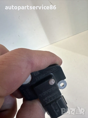 Дебитомер за въздух за Toyota Prius 1.8 Hybrid (2018) 22204-75030, снимка 2 - Части - 54218615