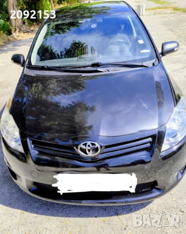 Toyota Auris 2012г, снимка 3 - Автомобили и джипове - 52132619
