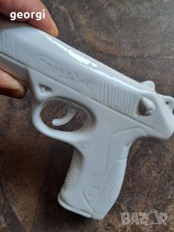 порцеланов пистолет 34/2, снимка 3 - Колекции - 53825360