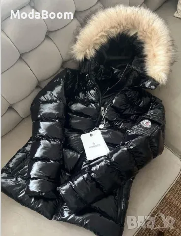 Moncler дамско черно дълго зимно яке, снимка 1 - Якета - 48194849