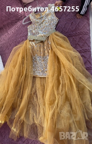 Официална рокля