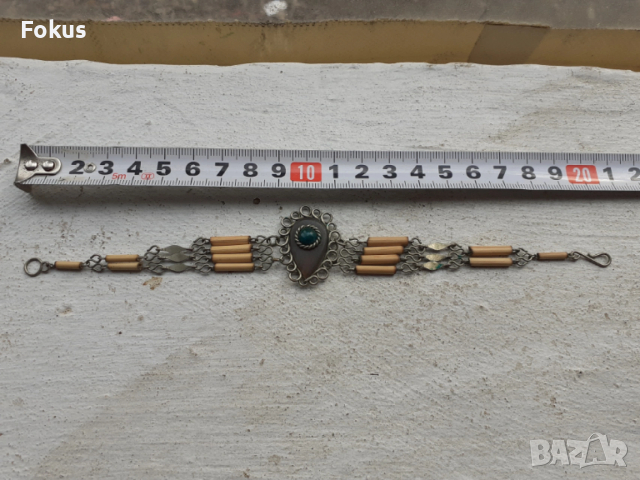 Интересна фолклорна гривна, снимка 3 - Антикварни и старинни предмети - 53490502