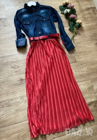 Разпродажба спешно! Нова дълга рокля дънкова + солей плисе с колан към нея 