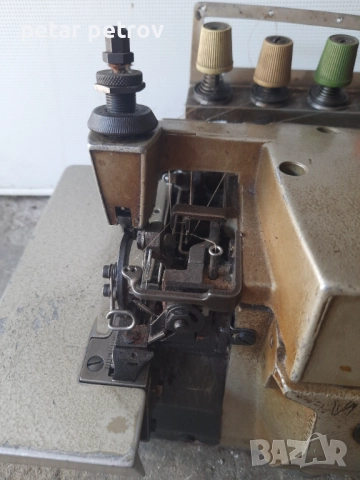 Оверлок четириконечен, снимка 4 - Шевни машини - 51575419