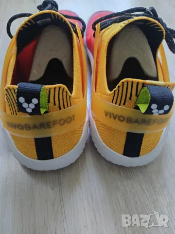 Чисто нови EU 44 Vivobarefoot Motus Strength Sunset Ibis обувки , снимка 2 - Спортни обувки - 50028378
