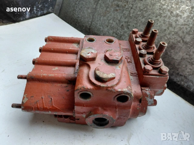 разпределител, снимка 4 - Резервни части за машини - 53987570