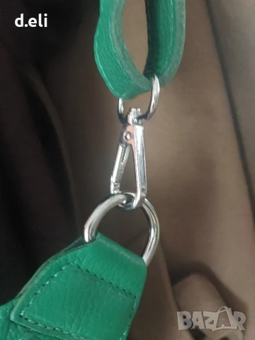 FERRAGAMO Original и Genuine Leather 🇮🇹 100% Кожа Страхотни чанти, снимка 16 - Чанти - 51296380