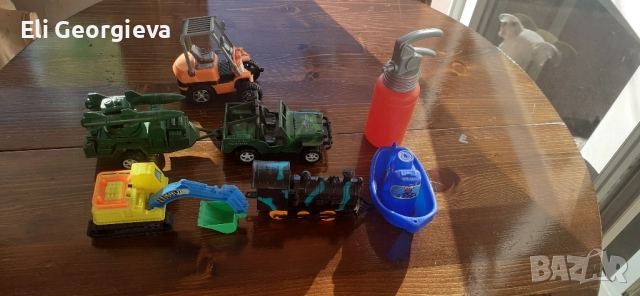 детски играчки , снимка 9 - Коли, камиони, мотори, писти - 52778173