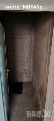 Самостоятелна сграда с навес и гараж-с.Войводово, снимка 6 - Складове - 51999980