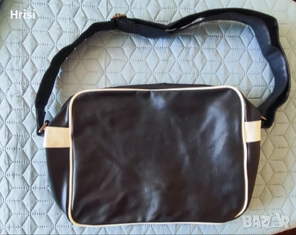 Кожена чанта Lee Cooper , снимка 2 - Чанти - 50633169