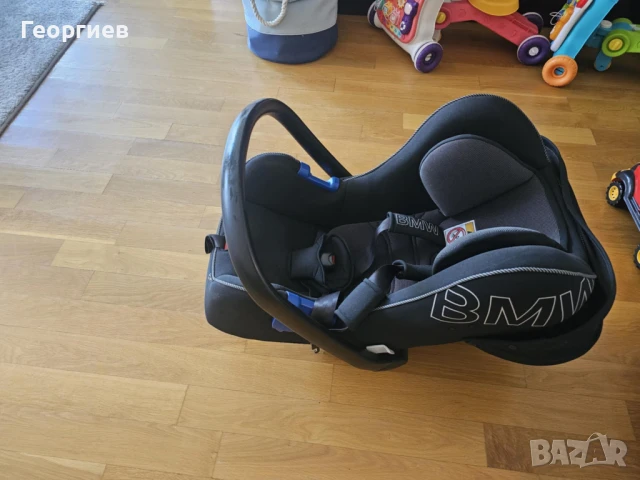 Бебешко кошче столче BMW за автомобил от 0 до 15 месеца, снимка 3 - Столчета за кола и колело - 51317189