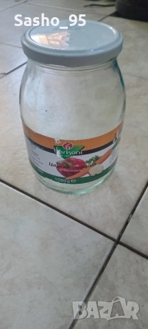 Буркани, снимка 2 - Буркани, бутилки и капачки - 52419895