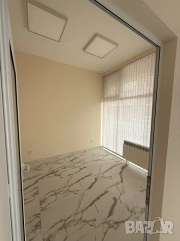 Отдава се под наем търговско помещение, снимка 2 - Офиси - 53367878