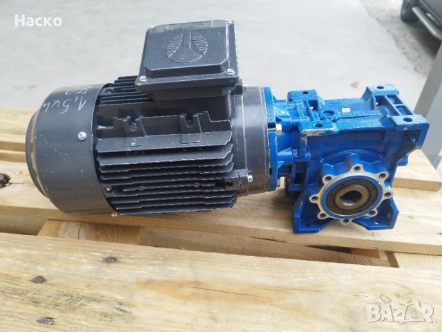 електромотор с редуктор 1.5 кВ , снимка 4 - Други машини и части - 45770346