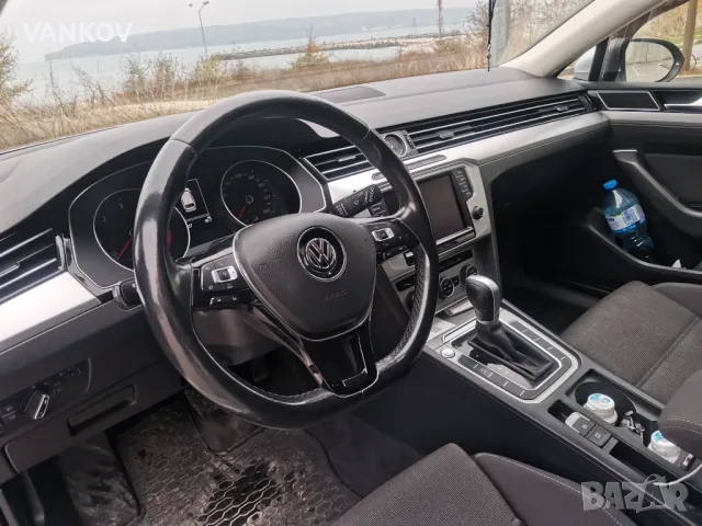 VW Passat 2.0 TDI, снимка 13 - Автомобили и джипове - 46877649