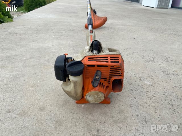 Бензинов Тример Stihl с корда, снимка 4 - Градинска техника - 46397776