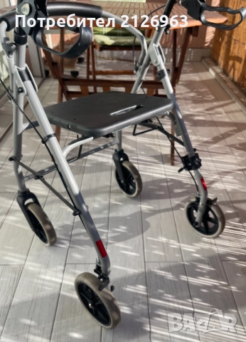 Продавам количка-проходилка възрастни хора, сгъваема. Запазена, снимка 3 - Други - 52386715