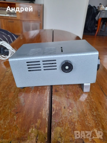 Стар прожекционен апарат Пионер 2, снимка 2 - Антикварни и старинни предмети - 53144167