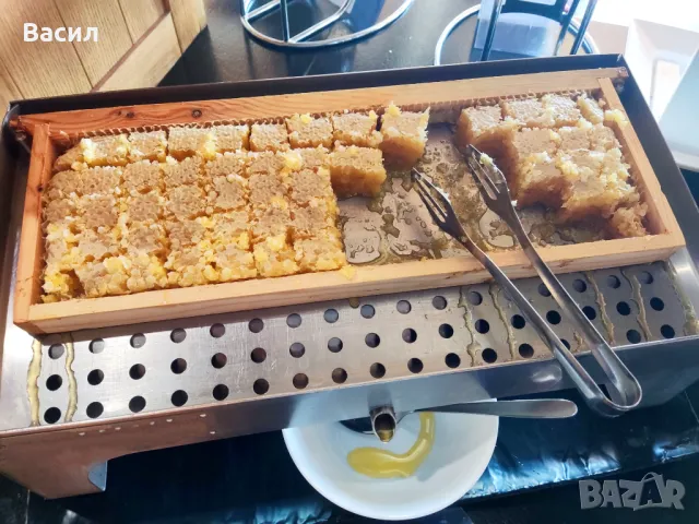 Домашен пчелен мед от производител – 100% чист, от наш пчелин