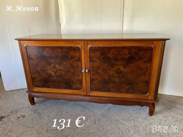 Уникален винтидж шкаф, снимка 2 - Шкафове - 53892068