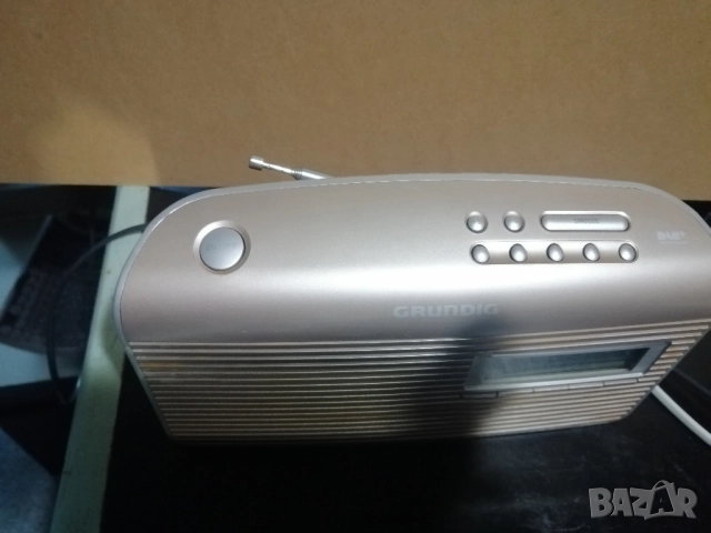 FM/DAB+ Радио GRUNDIG CS 7000 , снимка 2 - Радиокасетофони, транзистори - 51972139