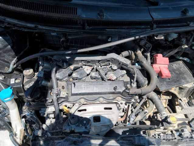 двигател Toyota Yaris 1.3i , снимка 1 - Части - 46231632