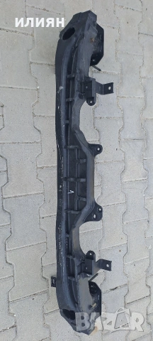 основа за задна броня за Kia Stonic , снимка 3 - Части - 54167720