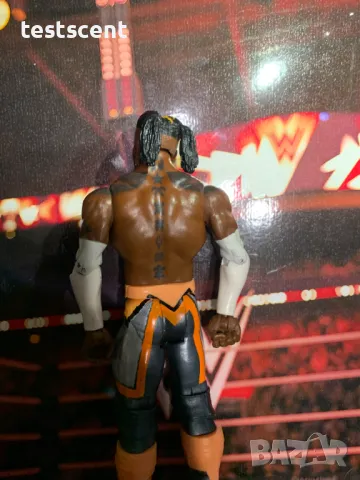 Екшън фигура WWE Kofi Kingston Кофи Кингстън Mattel New Day figure играчка, снимка 11 - Колекции - 49149869