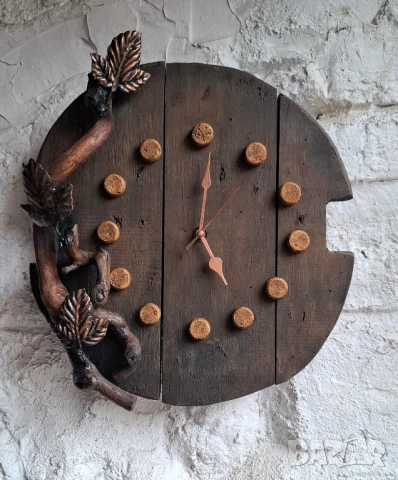  Стенен Часовник за "Вино и Спомени“