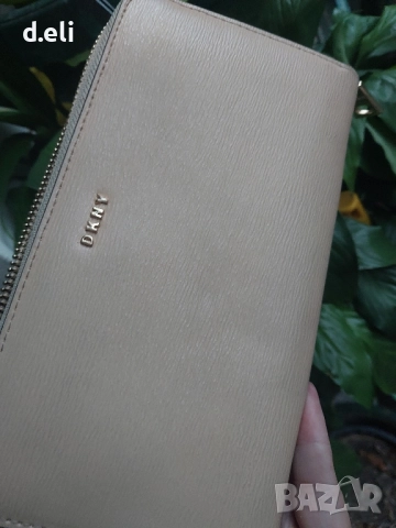 DKNY Original 100% Кожа Нов портфейл, снимка 2 - Портфейли, портмонета - 51711954