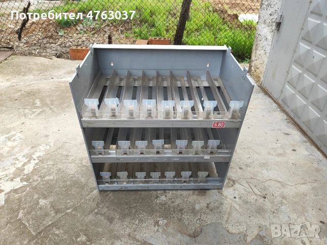 стелаж за цигари с лентов механизъм, снимка 2 - Стелажи и щандове - 54184631