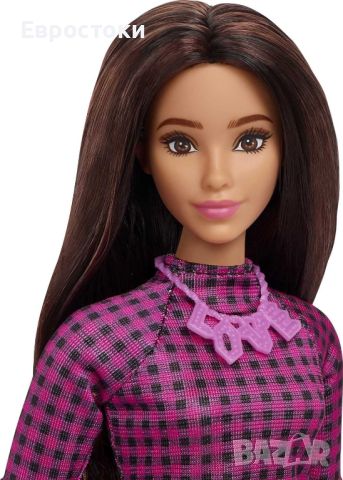 Mattel Кукла Barbie Fashionistas #188 с извита форма, черна коса, карирана рокля, снимка 3 - Кукли - 45432290