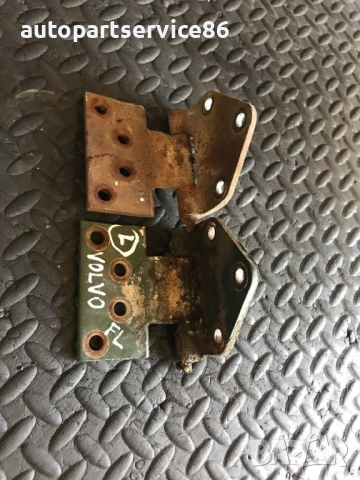 Комплект врата с панти предна лява горна и долна за Volvo FL6 (1994-2001), снимка 3 - Части - 53833607