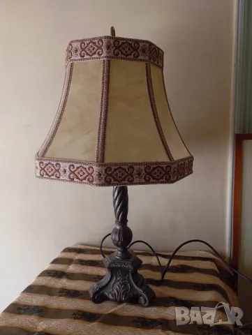 Стара настолна лампа арт деко