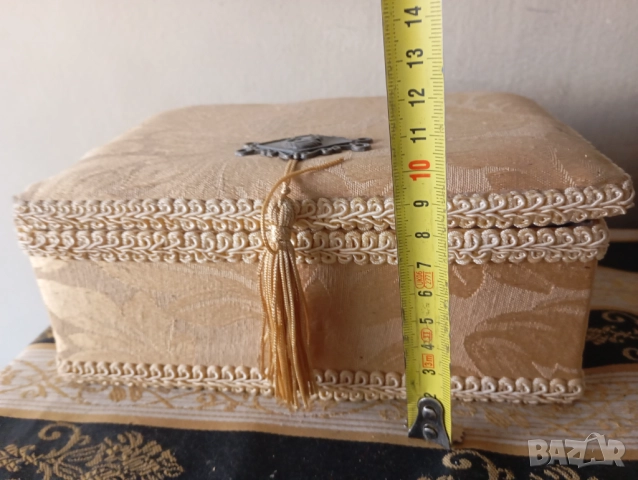 Винтидж кутия , снимка 4 - Антикварни и старинни предмети - 40309740