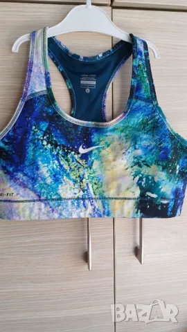 Многоцветно бюстие Nike L, снимка 3 - Корсети, бюстиета, топове - 50298226