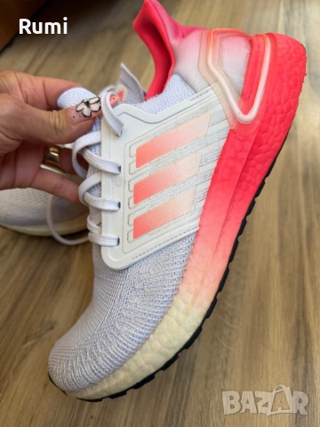 Оригинални Маратонки ADIDAS ULTRABOOST 20 ! 43 н, снимка 2 - Маратонки - 50822625