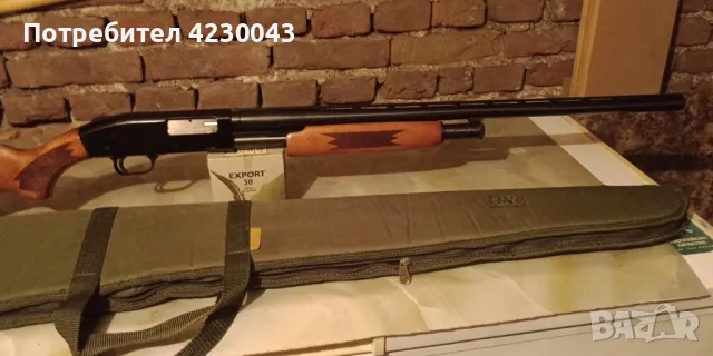 MOSSBERG кал.12 помпа , 4+1, полуавтомат, снимка 1 - Ловно оръжие - 47188187