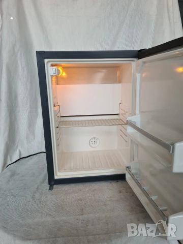 Професионален мини бар Electrolux  Напълно безшумен