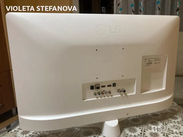 Смарт Телевизор LG 28 инча, снимка 3 - Телевизори - 47826594