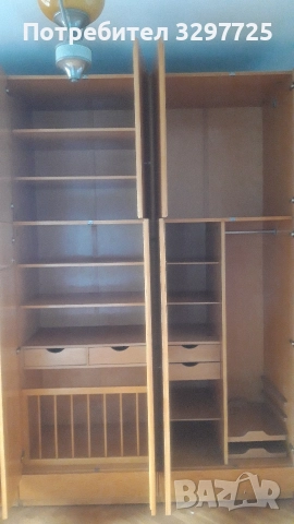 Продавам четирикрилен лакиран гардероб 🧥👗🌲Бял бор🌲, снимка 5 - Гардероби - 52580160