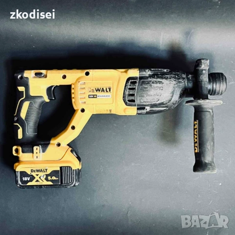 Перфоратор DEWALT DCH 133, снимка 3 - Други инструменти - 53153267