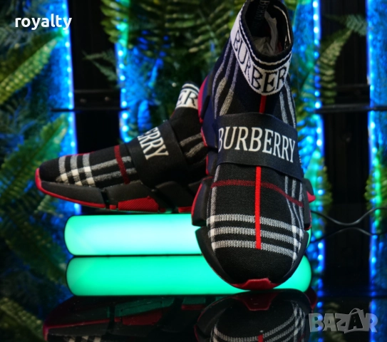 Унисекс Маратонки Burberry Цвят Черно, снимка 3 - Маратонки - 51940382