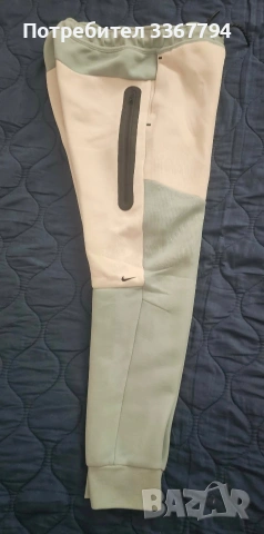 Оригинално детско долнище Nike Tech Fleece , снимка 3 - Детски анцузи и суичери - 53527647