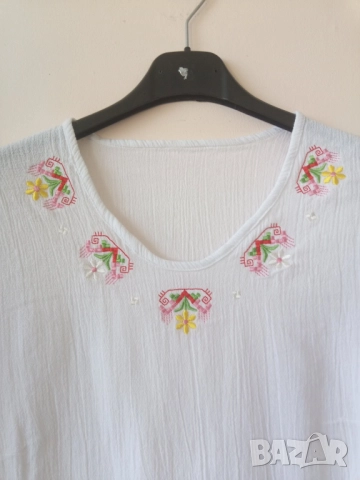 Българска дамска риза етно бродерия , снимка 3 - Ризи - 11339383