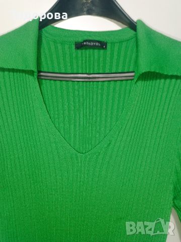 Нова модерна блузка плетиво , снимка 1 - Тениски - 45531120