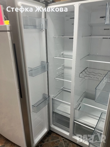 Двукрилен хладилник, снимка 5 - Хладилници - 52113644