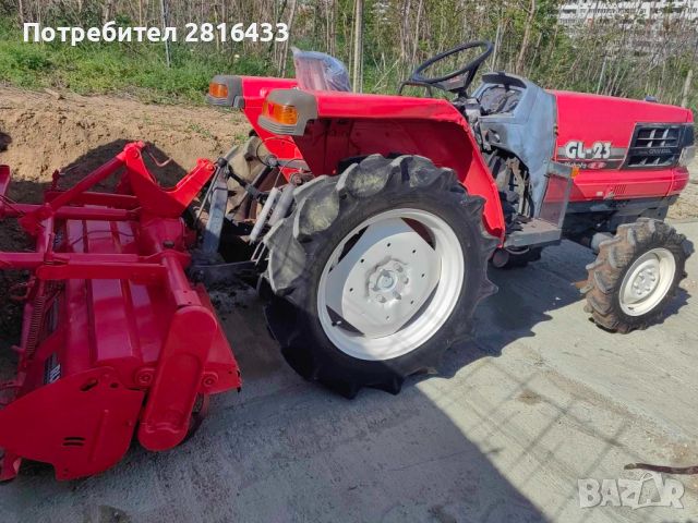 Трактор KUBOTA GL23 4x4, снимка 3 - Селскостопанска техника - 45159410