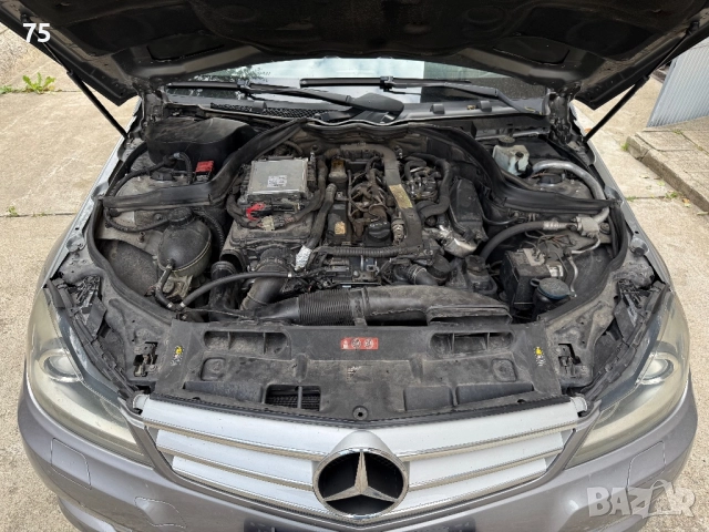 Mercedes C220 - на части, снимка 8 - Автомобили и джипове - 51671263